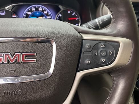 Used 2018 GMC Acadia Denali w/ Technology Package AWD/4WD image 22