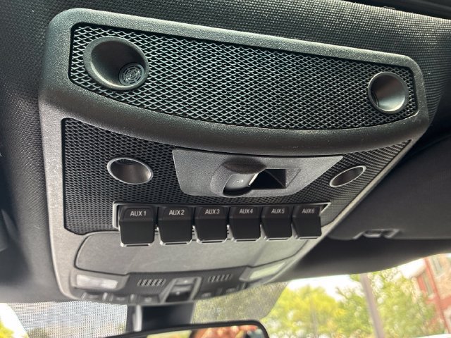 Used 2018 Ford F150 Raptor w/ Equipment Group 802A Luxury AWD/4WD image 35