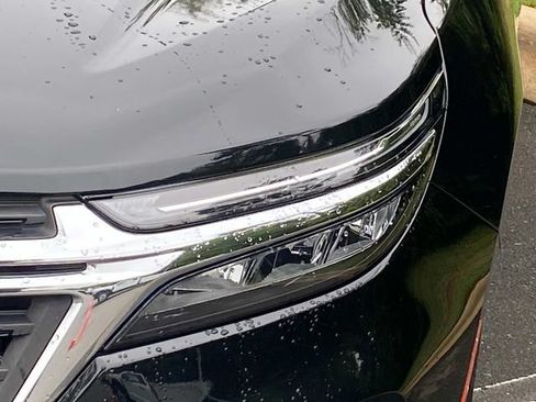Used 2022 Chevrolet Equinox LT AWD/4WD image 5