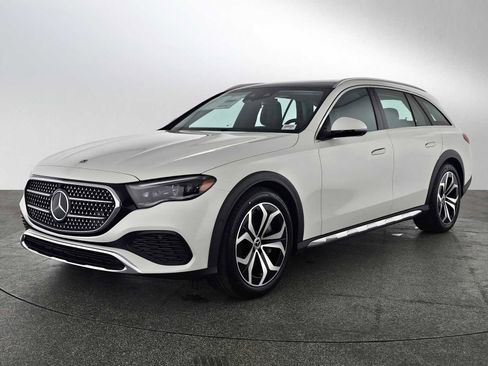New 2025 Mercedes-Benz E 450 4MATIC All-Terrain Wagon image 7
