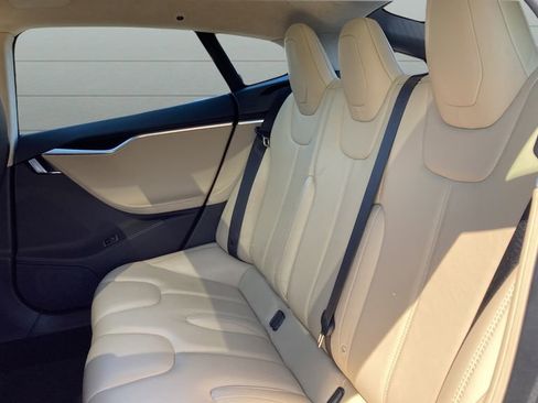 Used 2015 Tesla Model S 85D image 15
