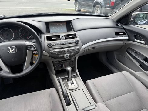 Used 2012 Honda Accord LX image 19