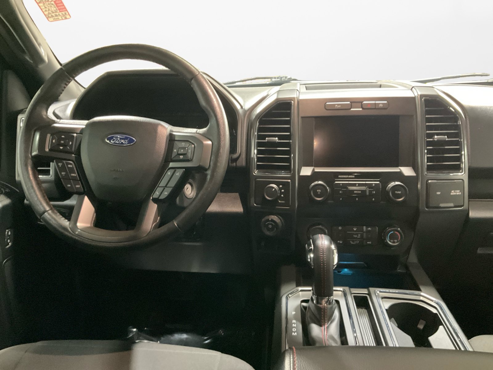 Used 2019 Ford F150 XLT w/ Equipment Group 302A Luxury AWD/4WD image 11