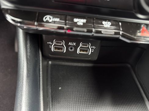 Used 2024 Dodge Durango GT image 38