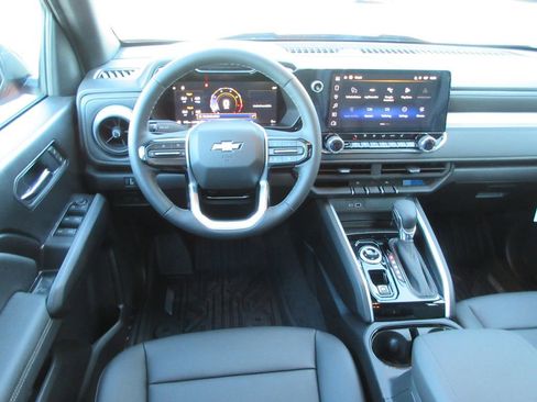 New 2026 Chevrolet Colorado LT w/ LT Convenience Package AWD/4WD image 13