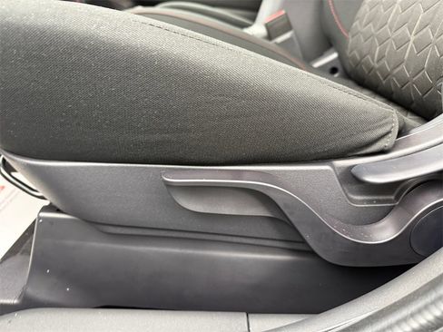 New 2026 Mitsubishi Outlander Sport LE image 13