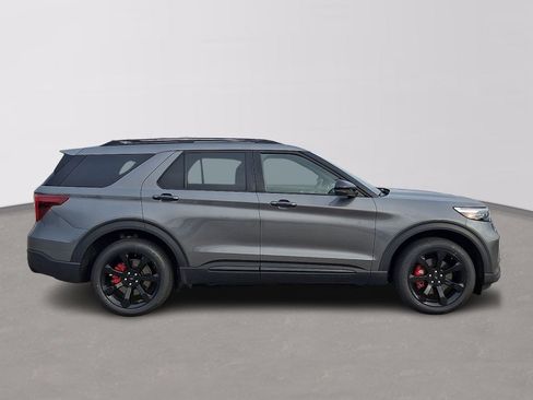 Certified 2024 Ford Explorer ST w/ Equipment Group 401A AWD/4WD image 7