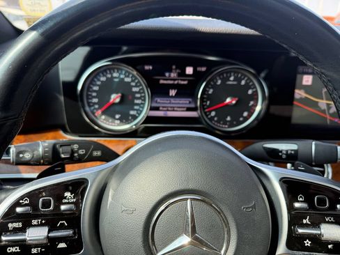 Used 2019 Mercedes-Benz E 450 4MATIC Wagon w/ Premium Package image 22