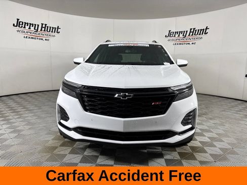 Used 2024 Chevrolet Equinox RS FWD image 3