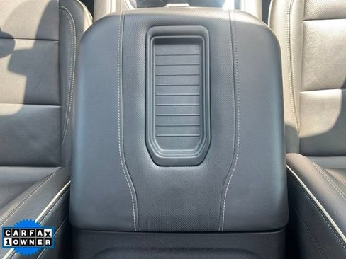 Used 2021 GMC Yukon SLT w/ SLT Premium Package AWD/4WD image 36