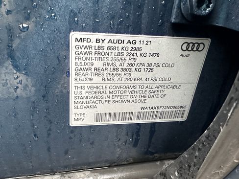 Used 2022 Audi Q7 Premium image 34
