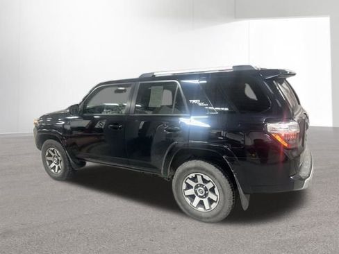 Certified 2017 Toyota 4Runner TRD Off-Road Premium image 25