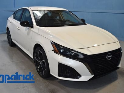 Certified 2025 Nissan Altima 2.5 SR