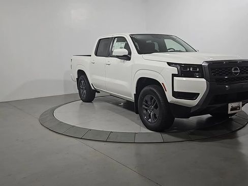 New 2026 Nissan Frontier SV image 7