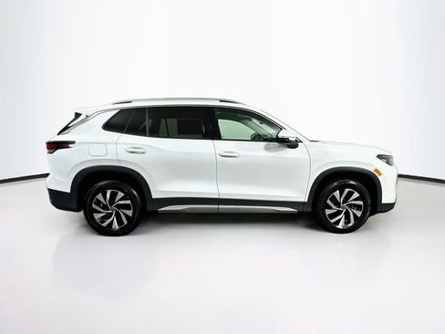 Certified 2025 Volkswagen Tiguan S AWD/4WD image 9