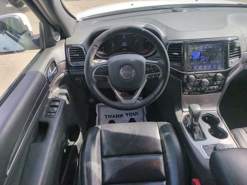 Used 2019 Jeep Grand Cherokee High Altitude AWD/4WD image 18