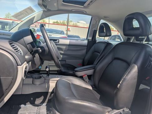 Used 2002 Volkswagen Beetle GLX FWD image 7