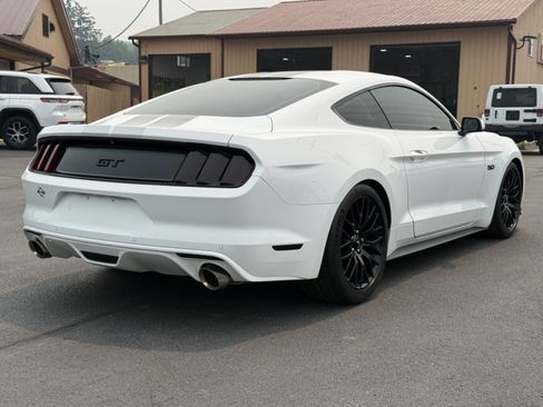 Used 2016 Ford Mustang GT w/ GT Performance Package RWD image 8