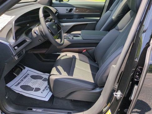 New 2026 Cadillac Vistiq Premium Luxury AWD/4WD image 20
