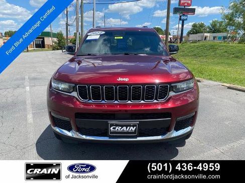 Used 2024 Jeep Grand Cherokee L Limited AWD/4WD image 1