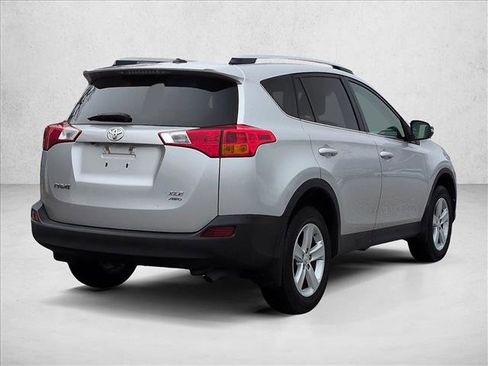 Used 2014 Toyota RAV4 XLE image 5