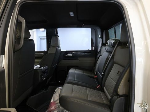 New 2026 Chevrolet Silverado 2500 ZR2 w/ Snow Plow Prep/Camper Package image 9