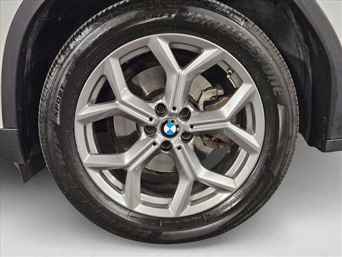 Used 2023 BMW X3 xDrive30i w/ Premium Package image 24