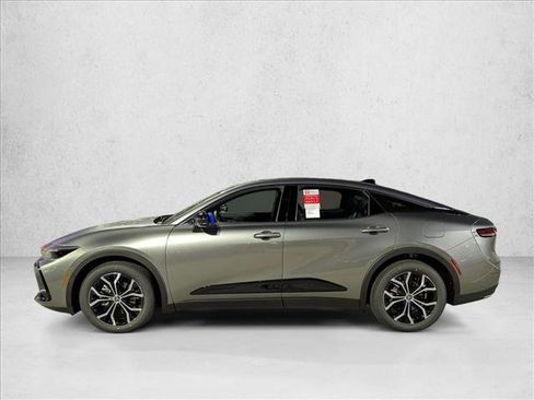 New 2026 Toyota Crown XLE image 5