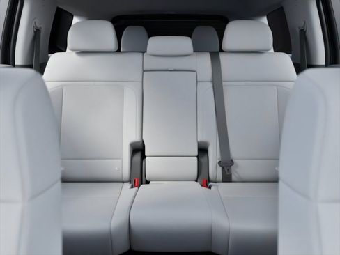 New 2026 Hyundai Santa Fe SE FWD image 12