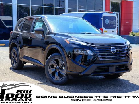 New 2026 Nissan Rogue SV FWD image 1