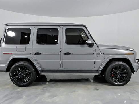 Used 2021 Mercedes-Benz G 550 image 14