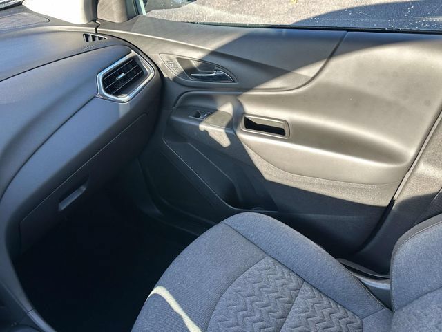 Used 2022 Chevrolet Equinox LT AWD/4WD image 33