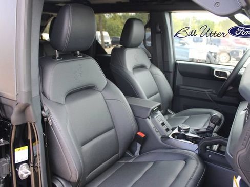 New 2026 Ford Bronco Badlands AWD/4WD image 7