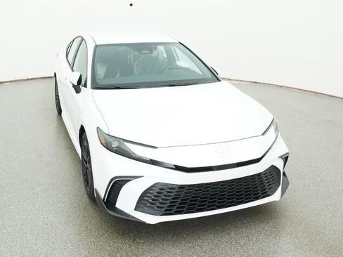 New 2026 Toyota Camry SE image 14