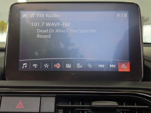 Used 2023 MAZDA MX-5 Miata Grand Touring RWD image 16