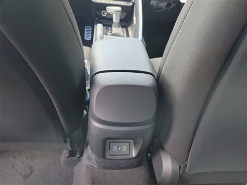 New 2025 Hyundai Elantra Sport w/ Cargo Package image 29