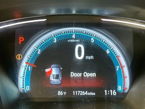 Used 2019 Honda Civic EX image 18