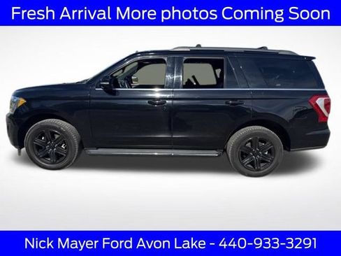 Used 2020 Ford Expedition XLT w/ Equipment Group 202A AWD/4WD image 4