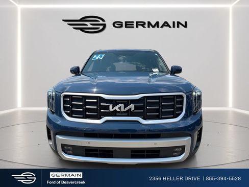 Used 2025 Kia Telluride SX Prestige AWD/4WD image 3
