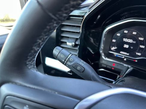 Used 2025 GMC Sierra 1500 SLT image 24