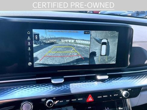 Certified 2024 Kia Carnival SX Prestige image 19