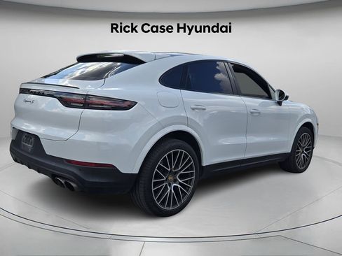 Used 2020 Porsche Cayenne S image 8