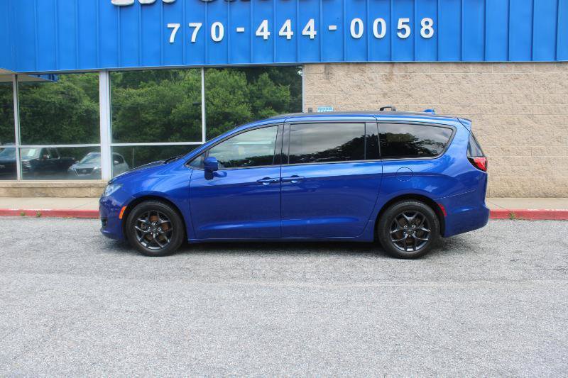 Used 2019 Chrysler Pacifica Touring-L w/ Advanced Safetytec Group FWD image 21