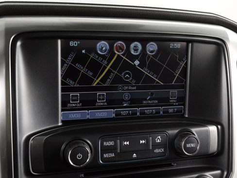 Used 2018 Chevrolet Silverado 2500 LTZ image 22