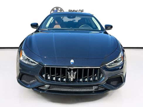 Used 2022 Maserati Ghibli Modena image 2