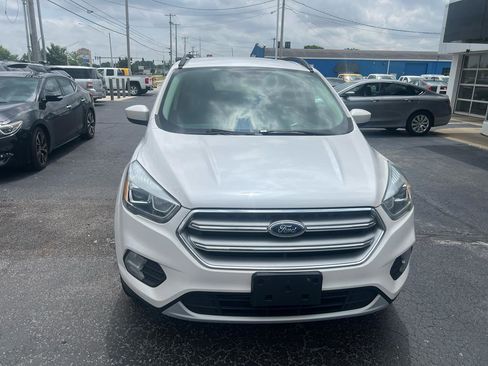 Used 2017 Ford Escape SE w/ Equipment Group 201A AWD/4WD image 8