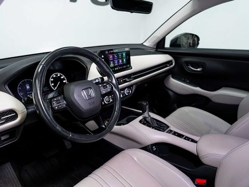 Used 2023 Honda HR-V EX-L image 13