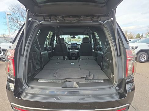 Used 2022 Chevrolet Tahoe Z71 w/ Luxury Package image 22