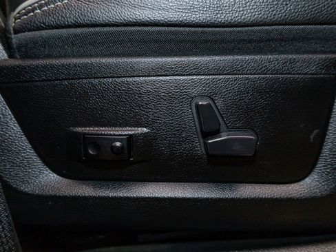 Used 2023 RAM 3500 Limited image 26