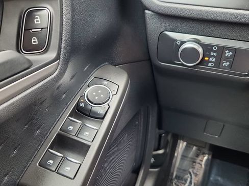 Used 2020 Ford Escape S FWD image 33